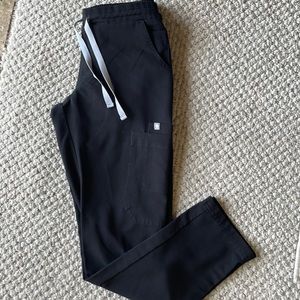 Figs yola scrub pants